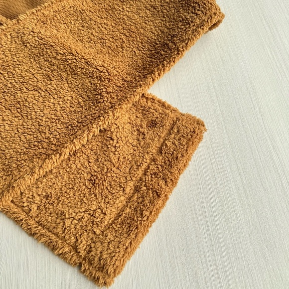 LULULEMON Customizable Snap Skinny Fleece Scarf OS Camel Brown Gorpcore Casual - Picture 6 of 16